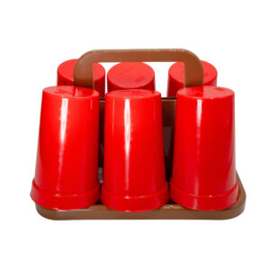 Combo de porta vasos plástico con asa y vasos rojos organizados en base resistente