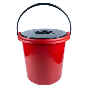 Balde Mundiplas 15 litros con tapa color y asa; disponible en gris, rojo, verde y azul.