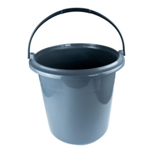 Balde Mundiplas 21 litros sin tapa color gris con asa ergonómica; disponible también en rojo, verde y azul.